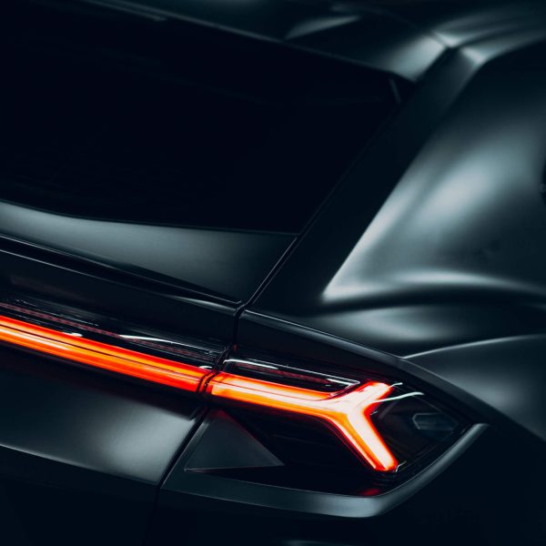 1lamborghini-urus-black-sport-car-sports-cars-matt-2022-10-20-19-59-29-utc.jpg